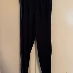 Men’s lightweight pants, Navy with 2 pockets.